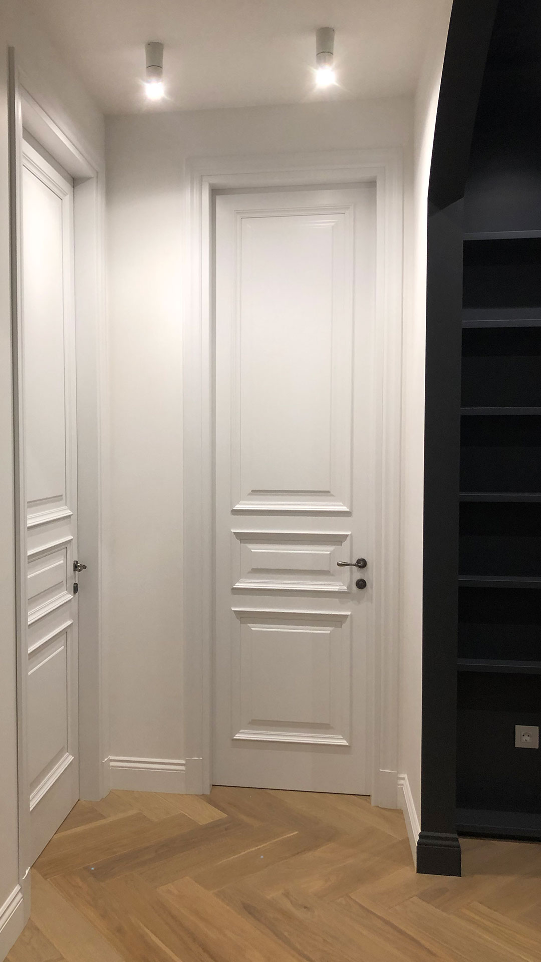 Lo stile classico delle Porte in legno FBP in una villa in Russia